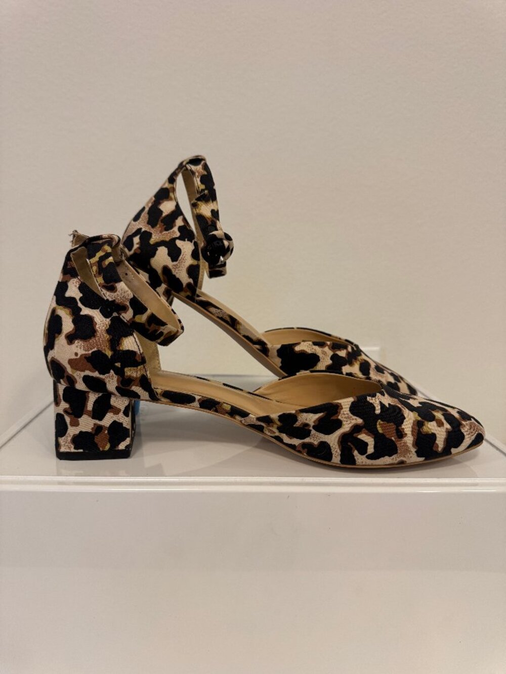 cabi Kiki #6020 Leopard Print Ankle Strap Block Heels Women's 8.5